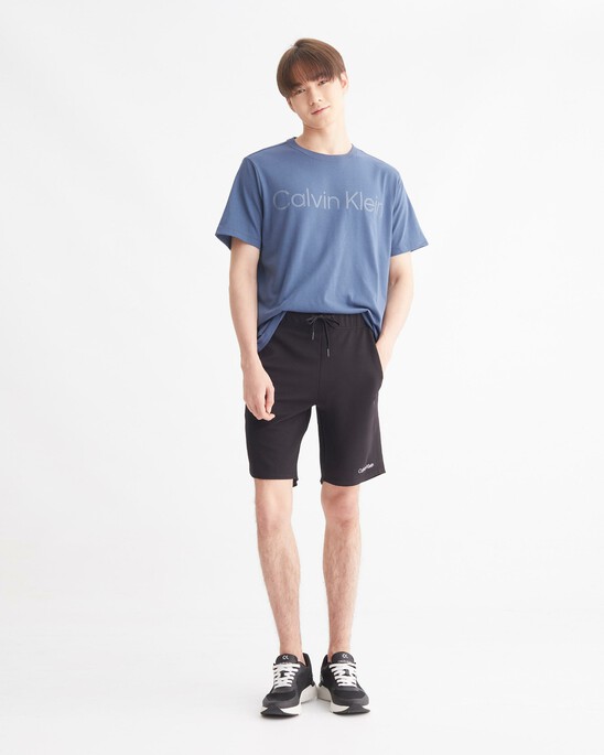 ESSENTIALS LOGO GRAPHIC TEE