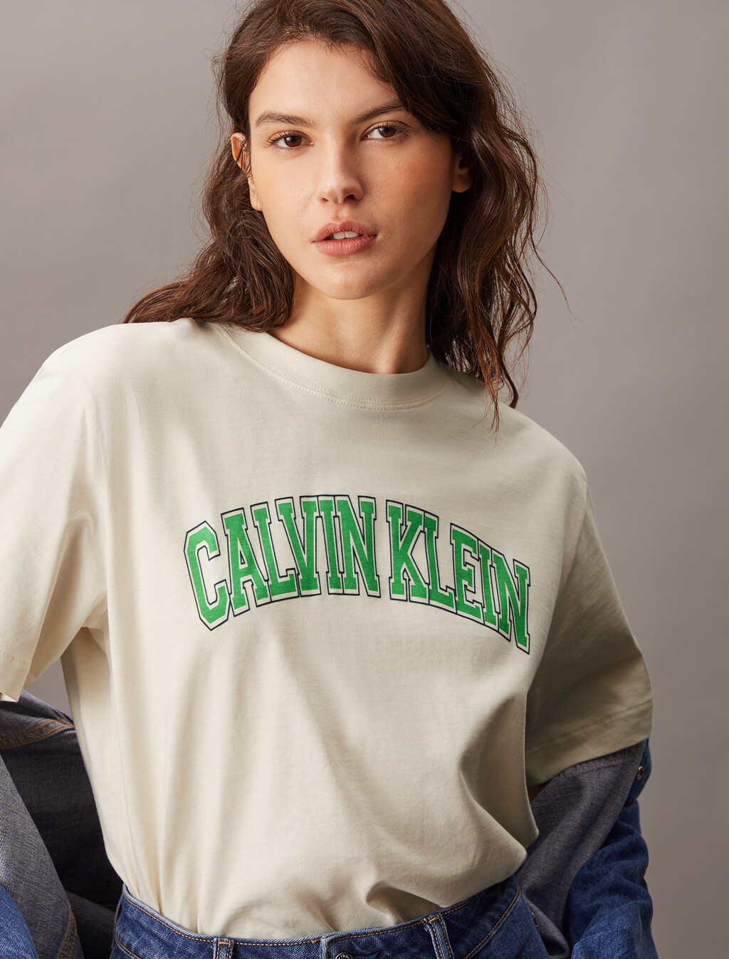 Standard Logo Boxy Varsity Tee, Tofu, hi-res