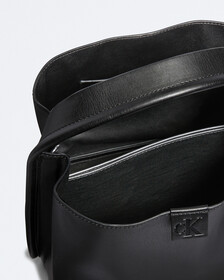 CK MODERN BUCKET CROSSBODY, BLACK BEAUTY, hi-res