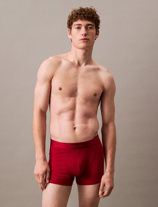 Icon Cotton Holiday Trunk