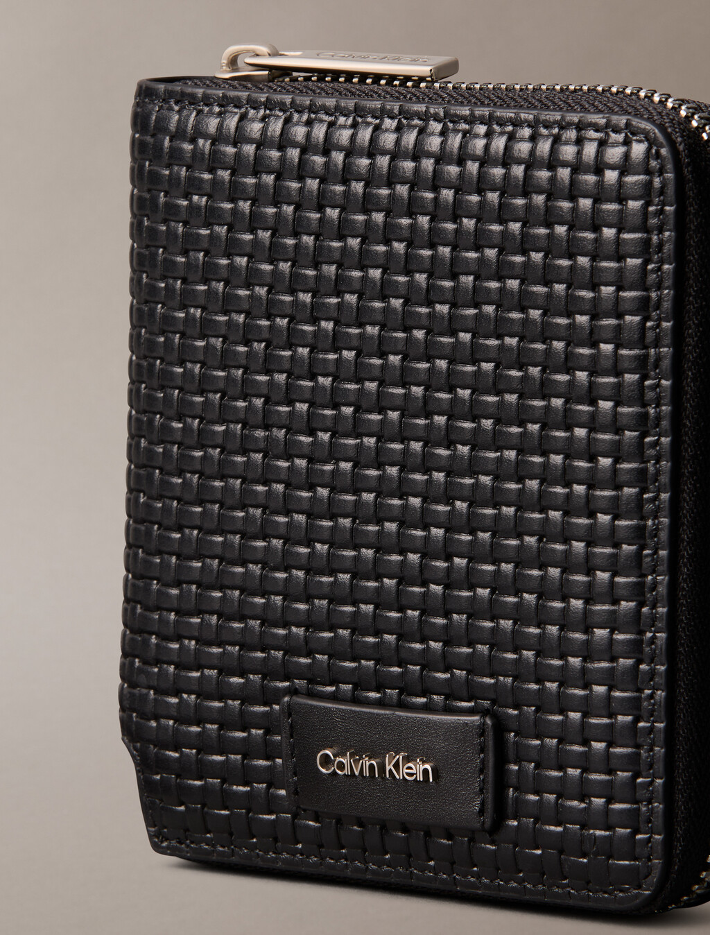 Embossed Woven Zip Billfold Wallet, Black, hi-res