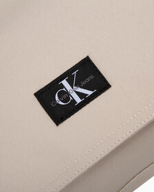 Sport Essentials Messenger Bag, CLASSIC BEIGE, hi-res