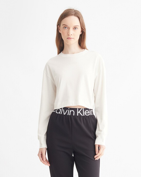 ESSENTIALS CROPPED LONG SLEEVE TEE