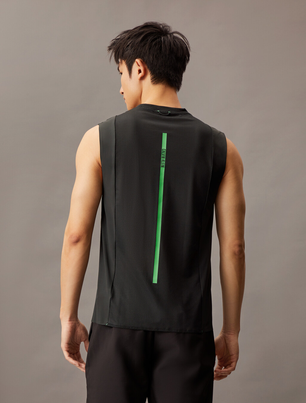 Essential Tank Baselayer, BLACK W/ BLOSSOM GREEN LOGO, hi-res
