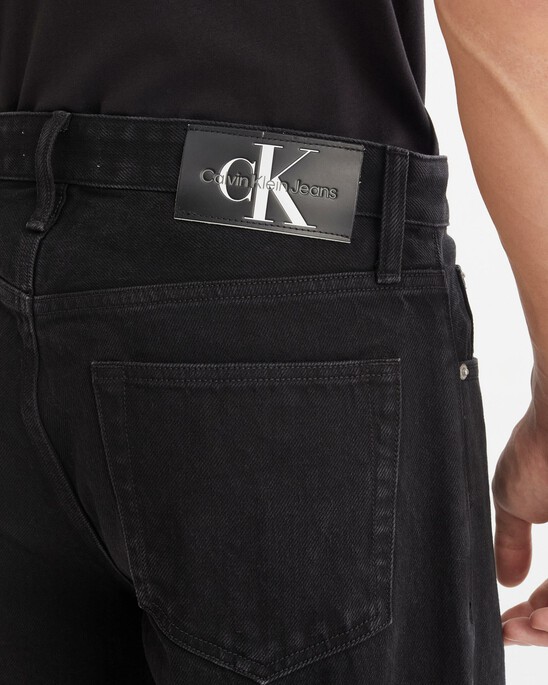 Sustainable Loose Jeans