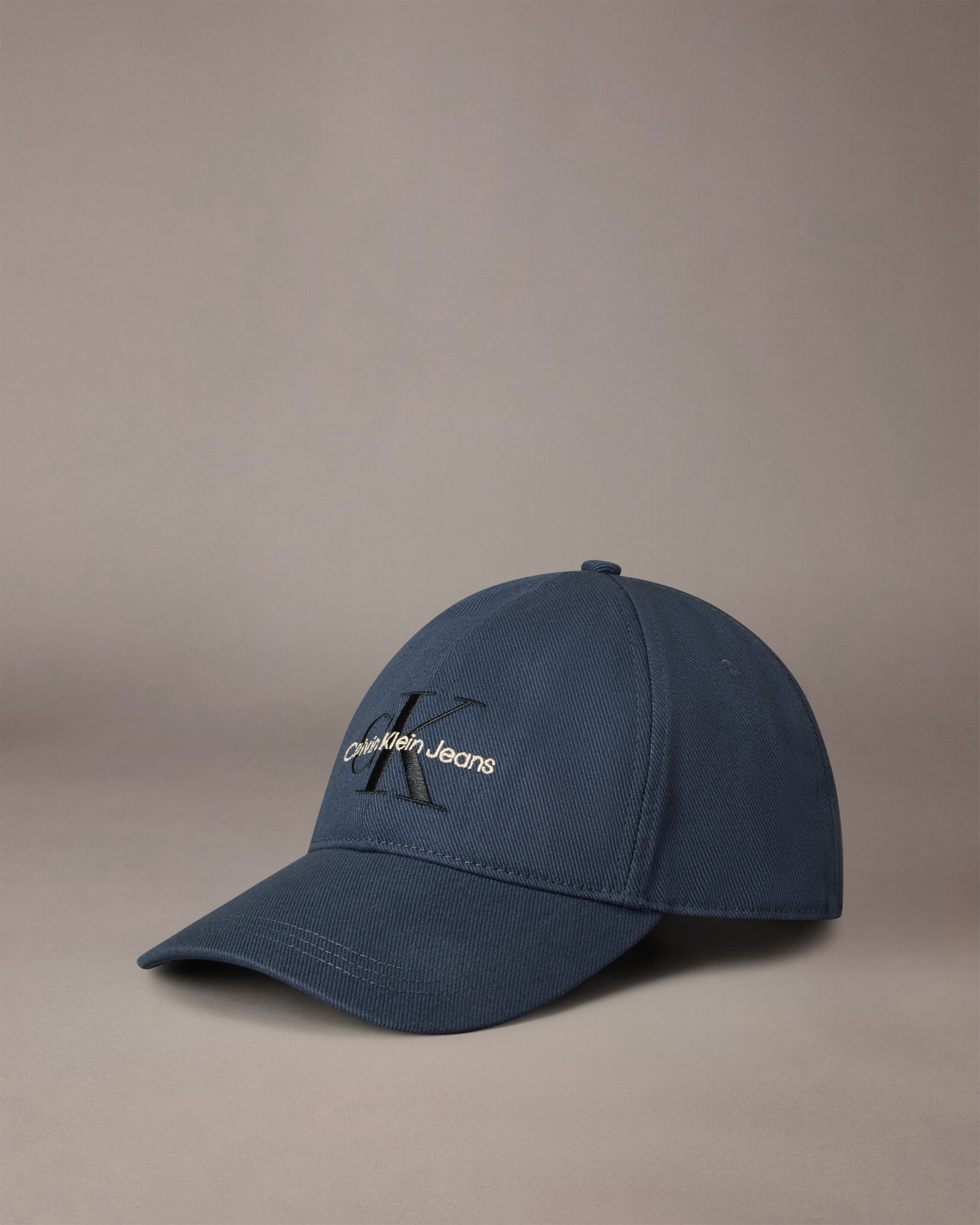 Caps Calvin Klein Malaysia