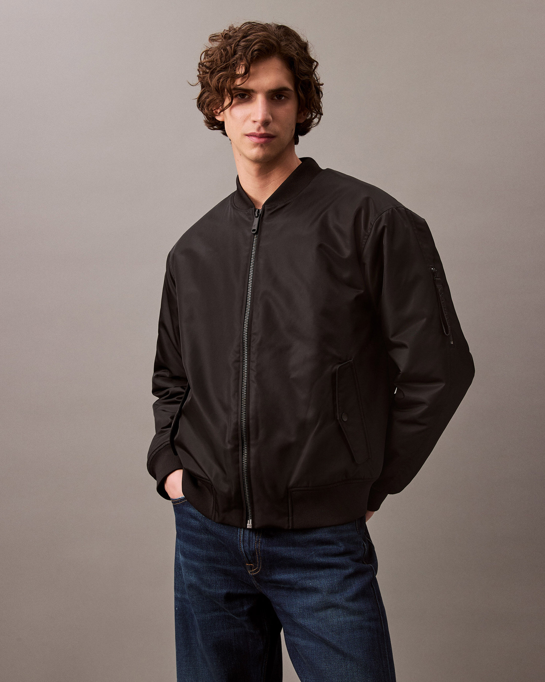 【MELLY PADDED BOMBER】 MA-1 BLACK MA-1 CS | Alpha Industries