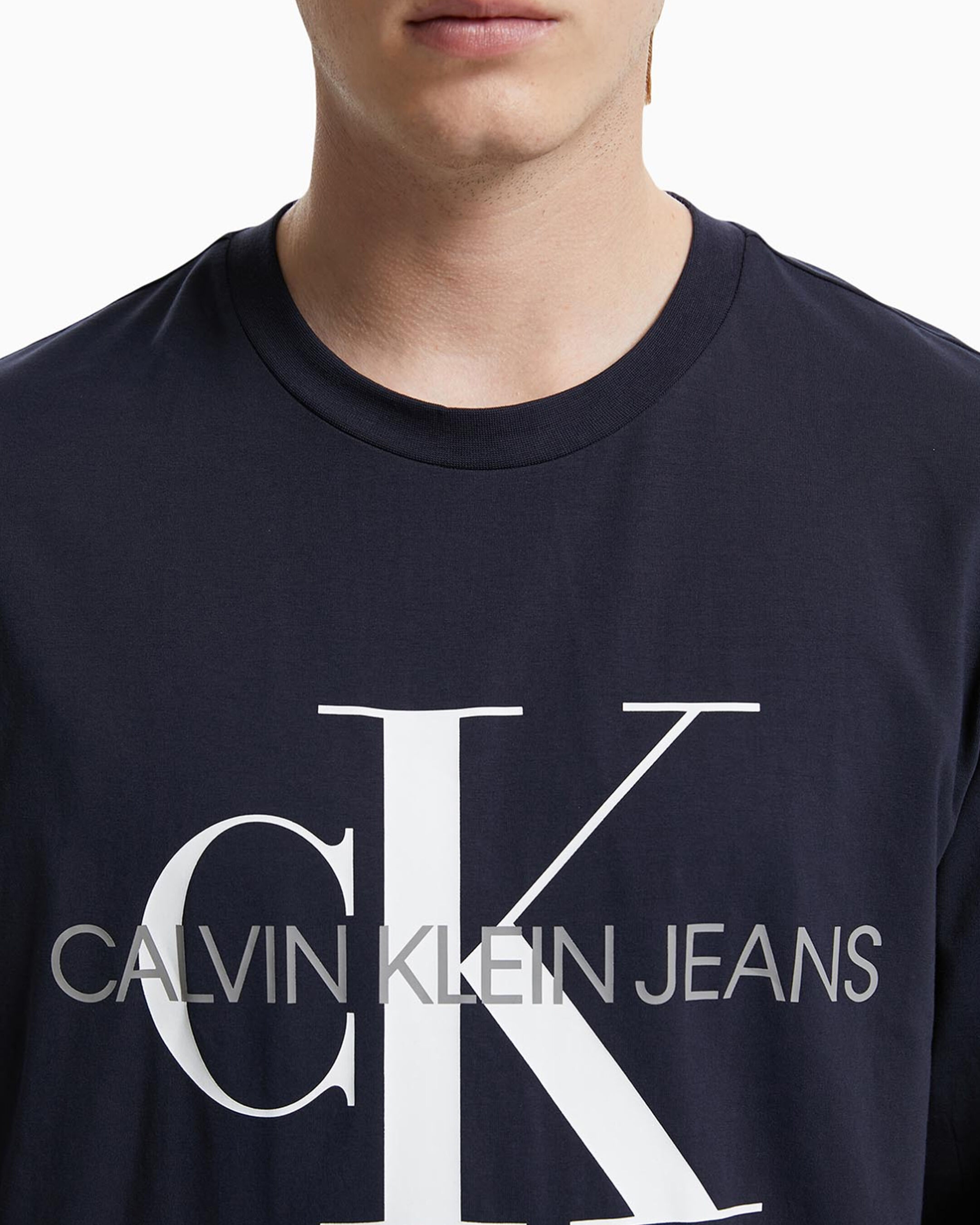 Monogram logo calvin klein top