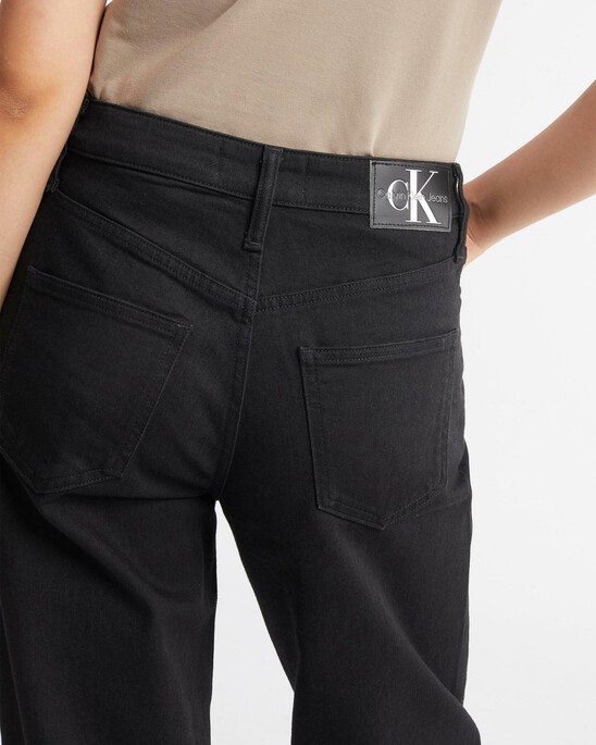 90S STRAIGHT BLACK ARCHIVAL JEANS