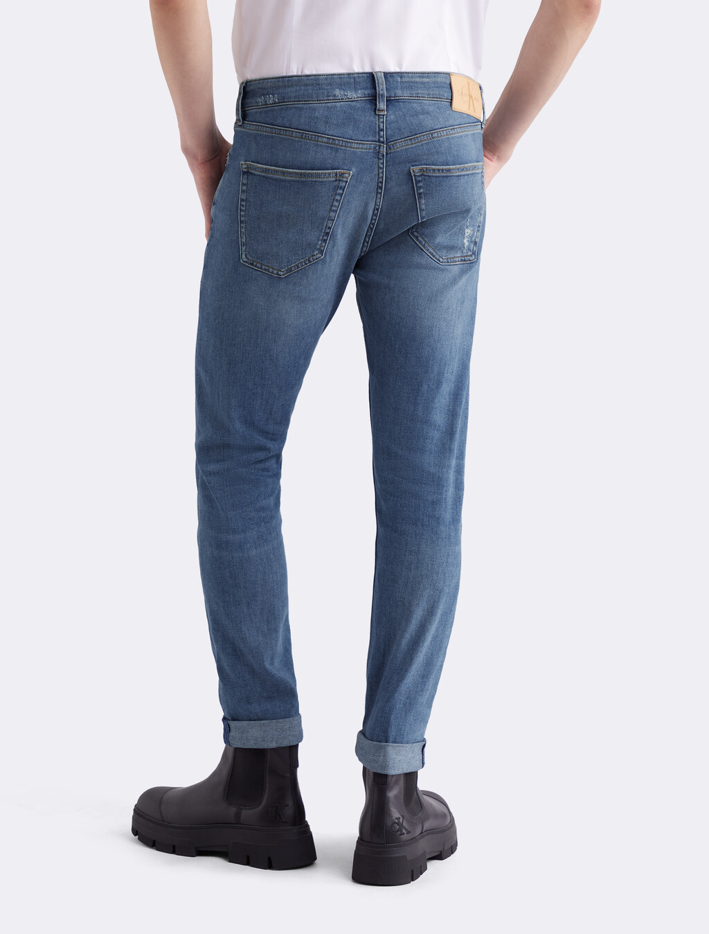 Italian Denim Modern Taper Jeans, 206 MEDIUM BLUE, hi-res