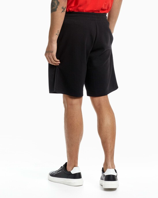 ATHLEISURE TWILL INTERLOCK PIPED SWEAT SHORTS