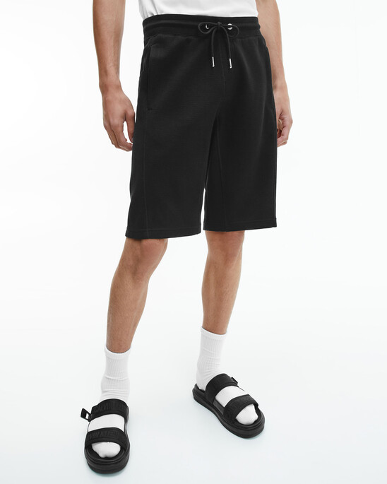 MONOGRAM BADGE WAFFLE KNIT SHORTS