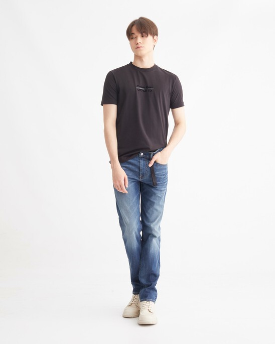 WINTER WHITES TEE