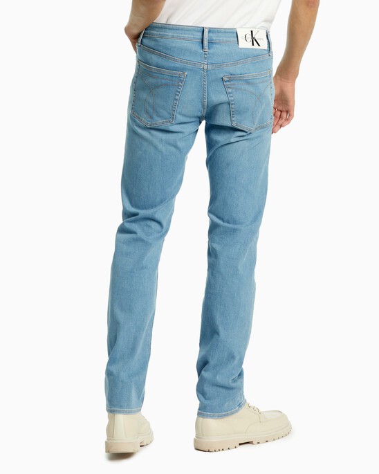 FOREVER STRETCH SLIM JEANS
