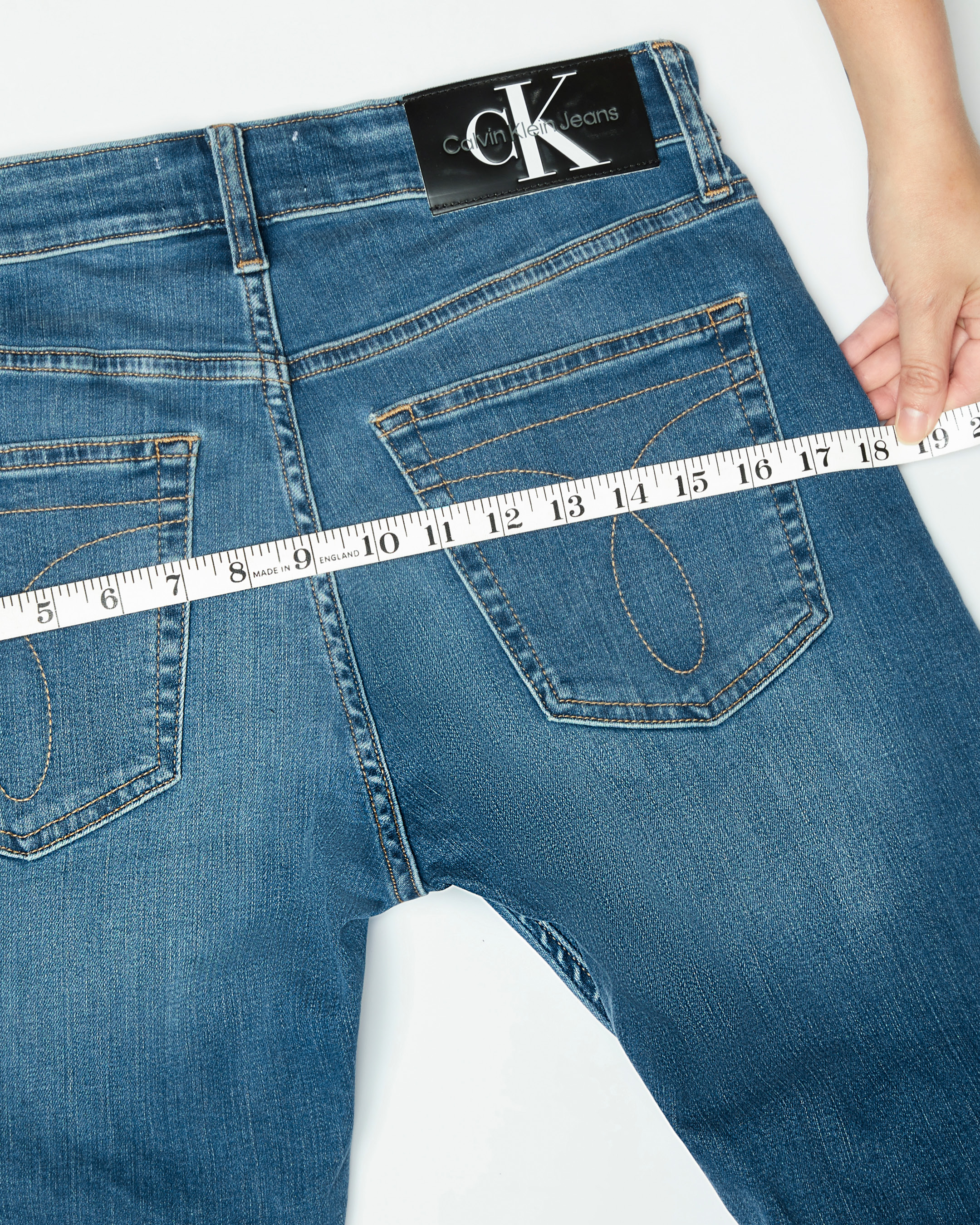 Calvin Klein Size Guide