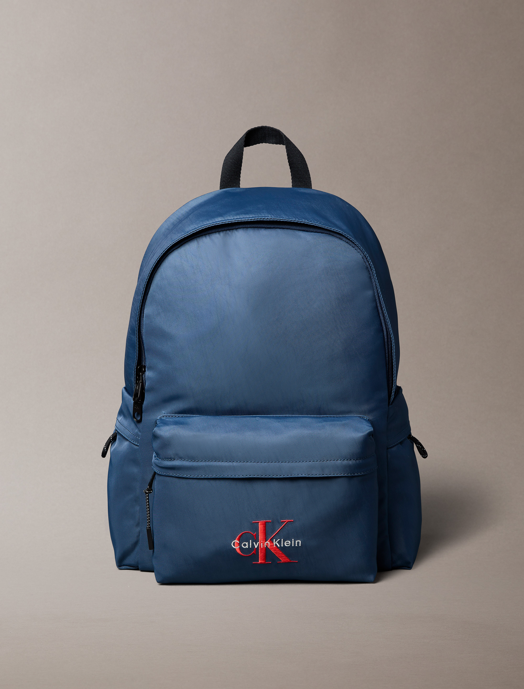 Nylon Monogram Logo Backpack | blue | Calvin Klein Malaysia display picture 3